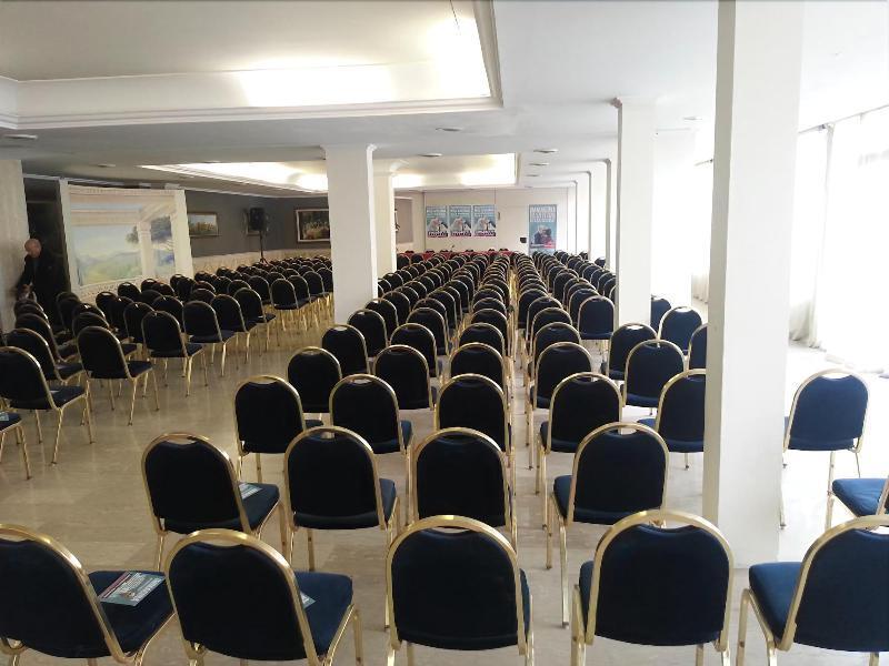 Hotel Ristorante La Campagnola Cassino Buitenkant foto