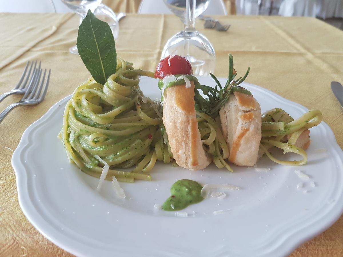 Hotel Ristorante La Campagnola Cassino Buitenkant foto
