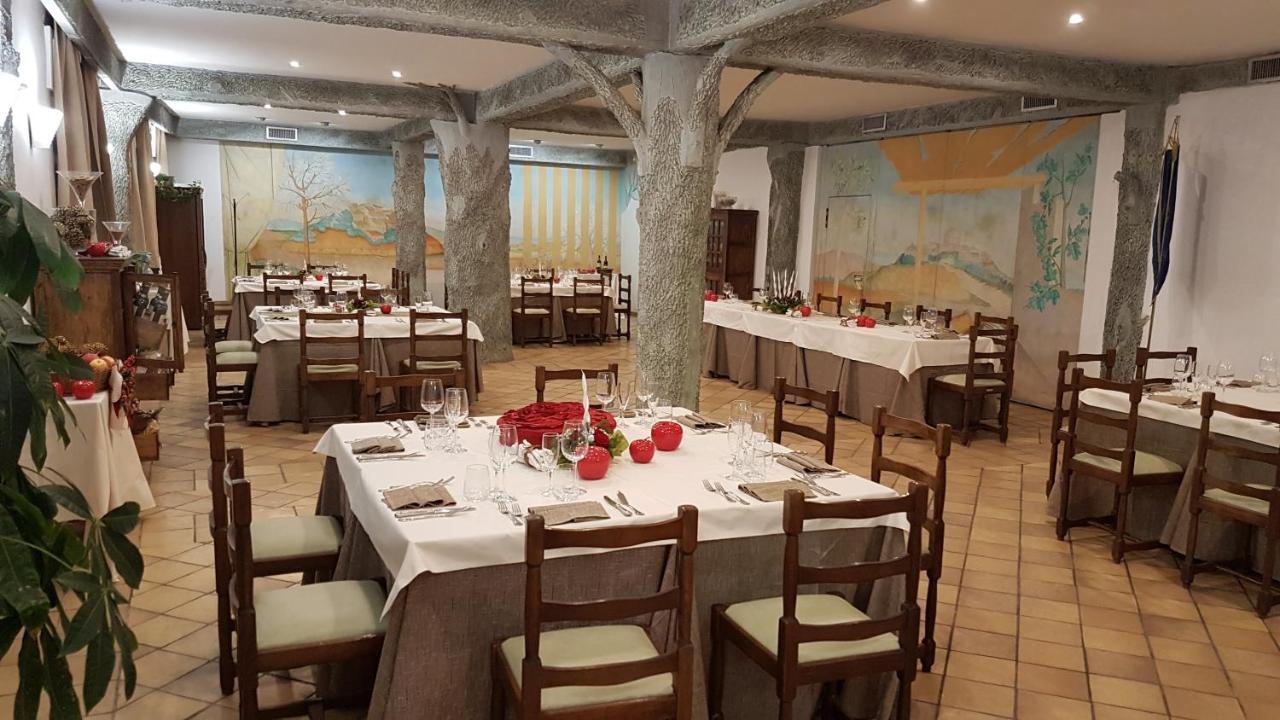 Hotel Ristorante La Campagnola Cassino Buitenkant foto